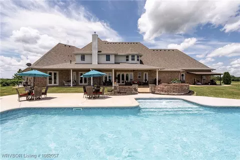 4504 Ridge Rd, Alma, AR 72921