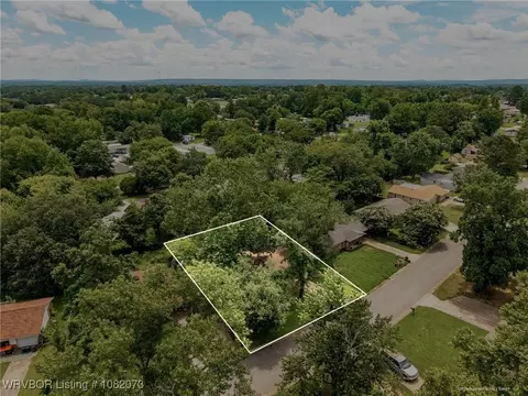 View/Area - 1008 Pattie Ln, Barling, AR 72923 photo 4 of 4