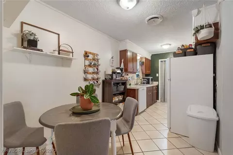 Dining - 1008 Pattie Ln, Barling, AR 72923 photo 2 of 2