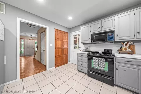 1804 Weeks Ln, Fort Smith, AR 72903 photo 16