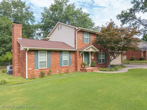 1804 Weeks Ln, Fort Smith, AR 72903 photo 2