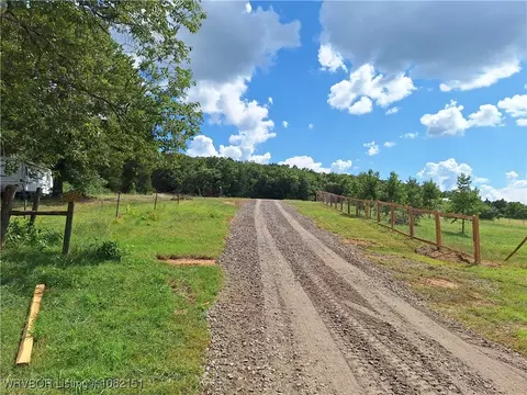 513 Park Ave, Mansfield, AR 72944