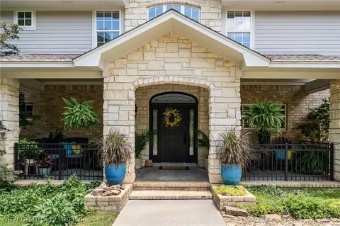 7305 Kensington Ct, Fort Smith, AR 72903