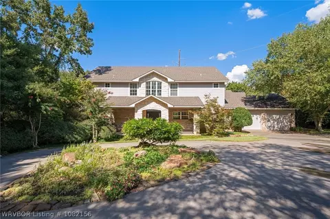 Exterior - 7305 Kensington Ct, Fort Smith, AR 72903 photo 10 of 24