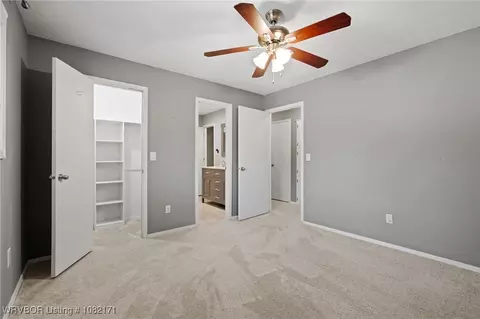 Bedroom - 2016 Warwick Pl, Fort Smith, AR 72903 photo 4 of 4