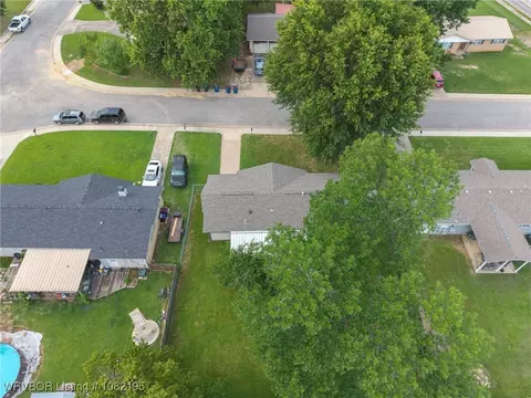 View/Area - 125 Georgetown Ln, Fort Smith, AR 72908 photo 4 of 4