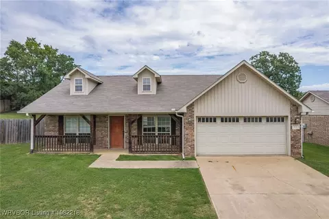 84 Spruce St, Greenwood, AR 72936
