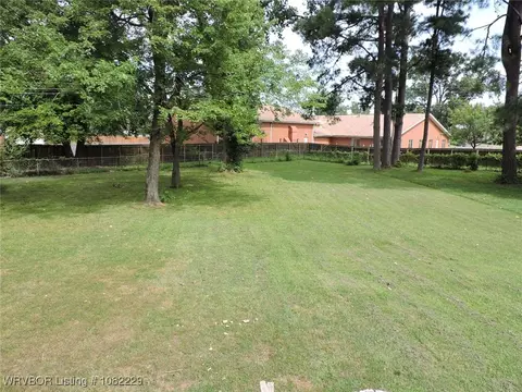 Exterior - 4808 S 16th Ter, Fort Smith, AR 72901 photo 2 of 2