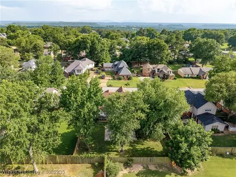 View/Area - 3017 Canongate Way, Fort Smith, AR 72908 photo 3 of 7