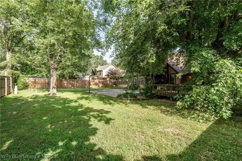 Exterior - 3017 Canongate Way, Fort Smith, AR 72908 photo 5 of 9