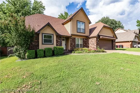 Exterior - 3017 Canongate Way, Fort Smith, AR 72908 photo 2 of 9