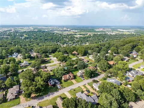 View/Area - 3017 Canongate Way, Fort Smith, AR 72908 photo 6 of 7