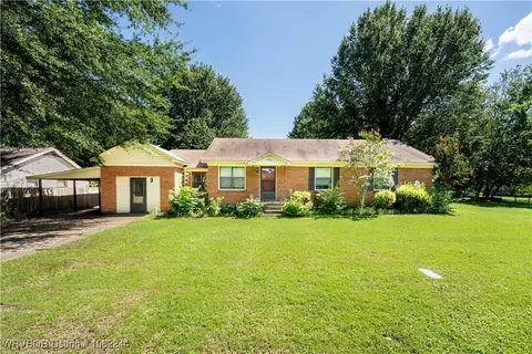 4300 Tilles Ave, Fort Smith, AR 72903