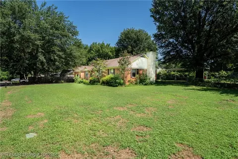 Exterior - 4300 Tilles Ave, Fort Smith, AR 72903 photo 2 of 7