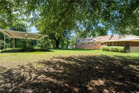 Exterior - 4300 Tilles Ave, Fort Smith, AR 72903 photo 4 of 7