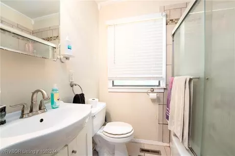 Bath - 4300 Tilles Ave, Fort Smith, AR 72903 photo 1 of 1