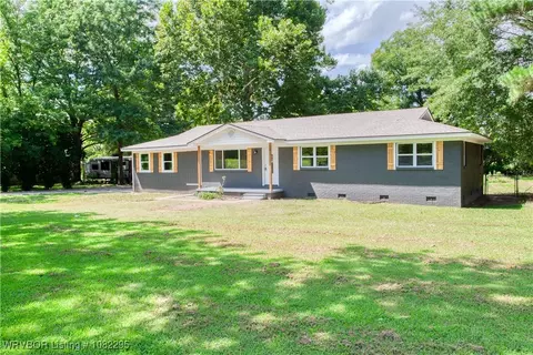 Exterior - 1902 E 96 Hwy, Lavaca, AR 72941 photo 2 of 14