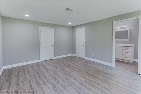 Bedroom - 1902 E 96 Hwy, Lavaca, AR 72941 photo 6 of 6