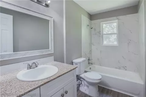Bath - 1902 E 96 Hwy, Lavaca, AR 72941 photo 1 of 3