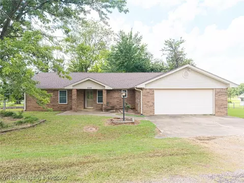 320 Neal Dr, Roland, OK 74954