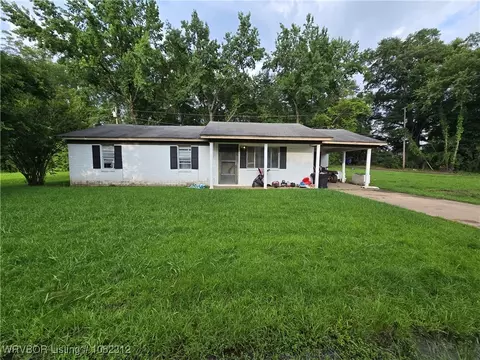 558 Klein St, Paris, AR 72855 photo 1