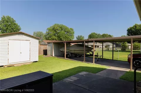 Exterior - 7901 Clover Dr, Fort Smith, AR 72908 photo 5 of 7