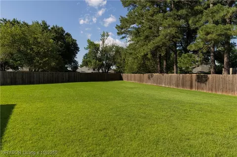 Exterior - 7901 Clover Dr, Fort Smith, AR 72908 photo 7 of 7
