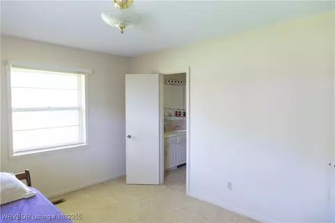 Bedroom - 7901 Clover Dr, Fort Smith, AR 72908 photo 7 of 7