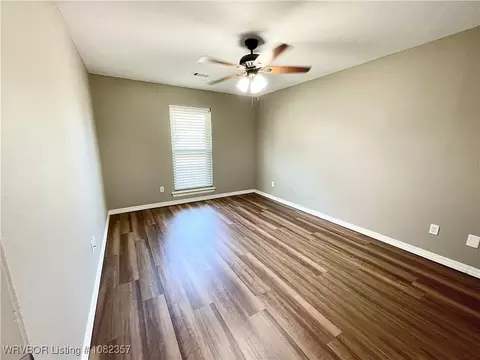 Bedroom - 4104 Glen Flora Way, Fort Smith, AR 72908 photo 2 of 6