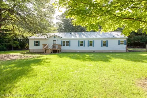 5524 Slaytonville Rd, Hackett, AR 72937