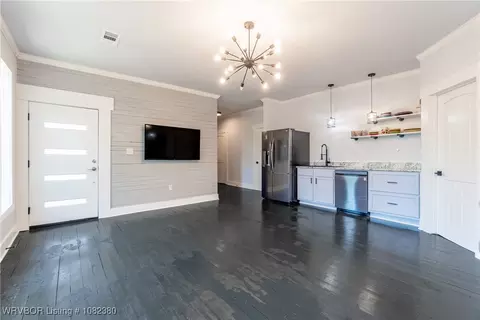 Living - 8721 Northshore Dr, Hackett, AR 72937 photo 1 of 2