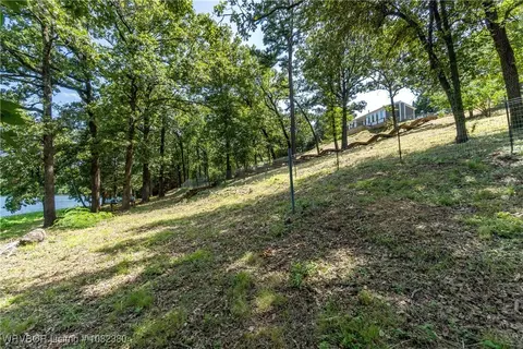 Exterior - 8721 Northshore Dr, Hackett, AR 72937 photo 8 of 8
