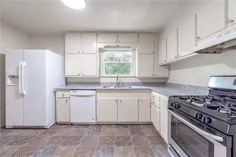 3928 Jenny Lind Rd, Fort Smith, AR 72901 photo 6