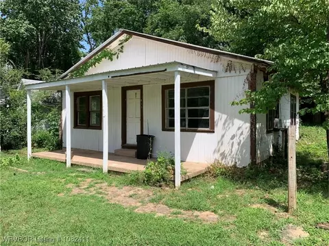 636 N Highway 71, Winslow, AR 72959