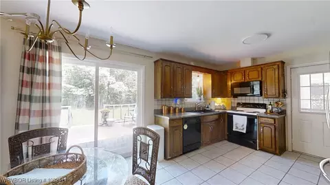 Kitchen - 1700 Brewer Ln, Lavaca, AR 72941 photo 1 of 3