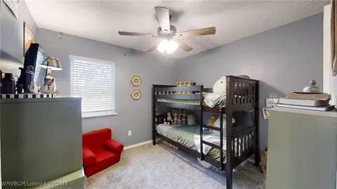 Bedroom - 1700 Brewer Ln, Lavaca, AR 72941 photo 5 of 6