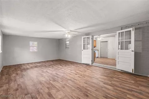 Living - 1102 N St, Barling, AR 72923 photo 2 of 6