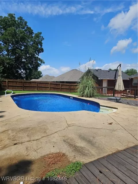 Exterior - 2301 Joyce Dr, Lavaca, AR 72941 photo 2 of 8