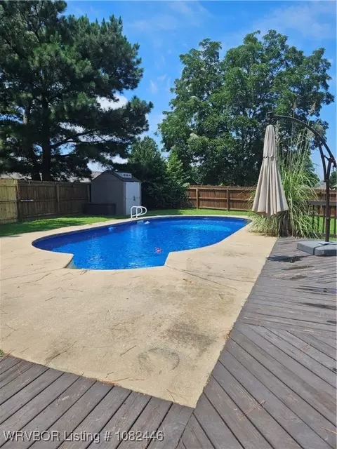 Exterior - 2301 Joyce Dr, Lavaca, AR 72941 photo 6 of 8