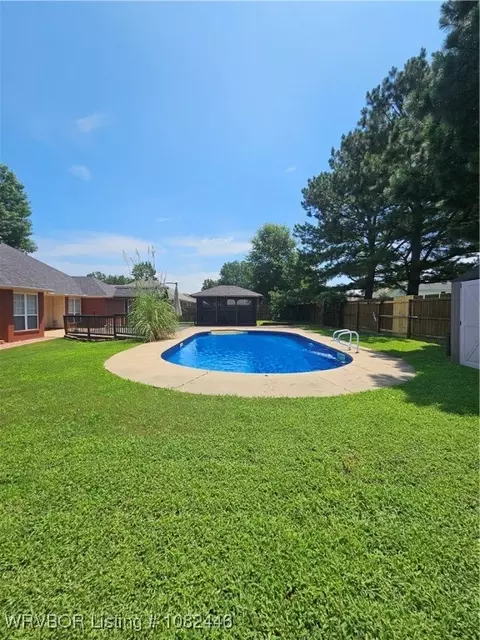 Exterior - 2301 Joyce Dr, Lavaca, AR 72941 photo 8 of 8