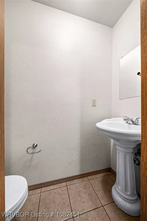 Bath - 4105 S 21 St, Fort Smith, AR 72903 photo 2 of 2