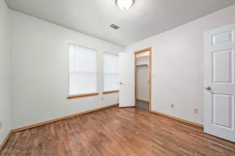 Bedroom - 4105 S 21 St, Fort Smith, AR 72903 photo 3 of 7