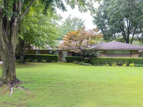 Exterior - 3710 S O St, Fort Smith, AR 72903 photo 1 of 9