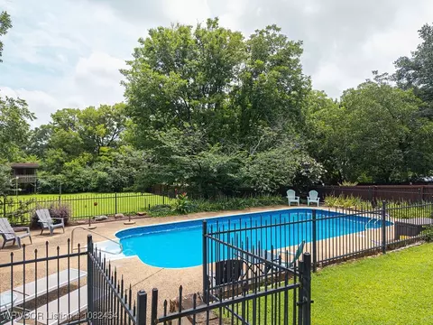 Exterior - 3710 S O St, Fort Smith, AR 72903 photo 7 of 9