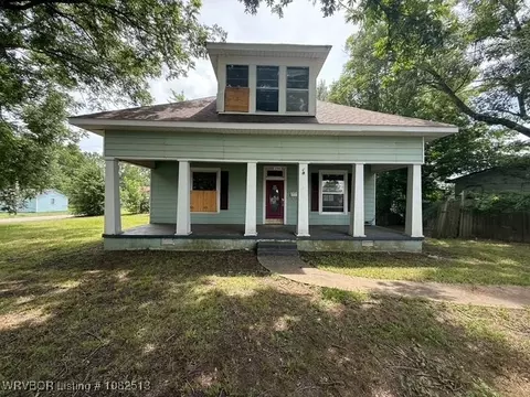 180 Venable St, Booneville, AR 72927