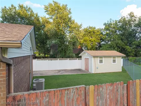 Exterior - 3203 S 65th Cir, Fort Smith, AR 72903 photo 4 of 4
