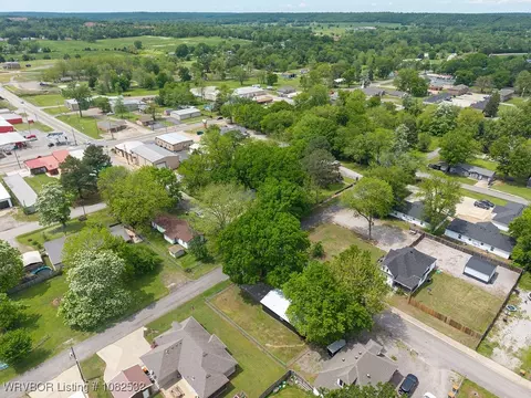 301 Choctaw St, Hackett, AR 72937 photo 28