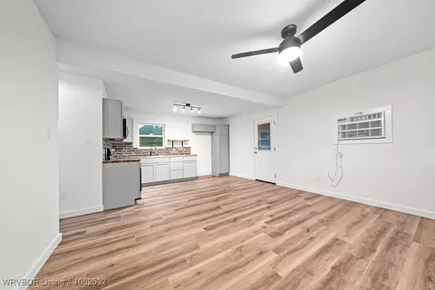 301 Choctaw St, Hackett, AR 72937 photo 17