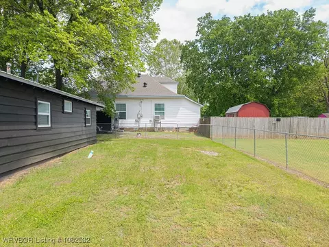 301 Choctaw St, Hackett, AR 72937 photo 23
