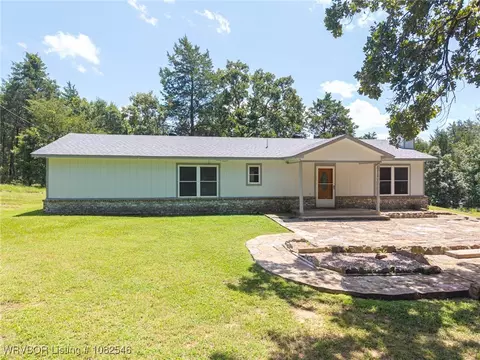 1800 Ranch Rd, Van Buren, AR 72956